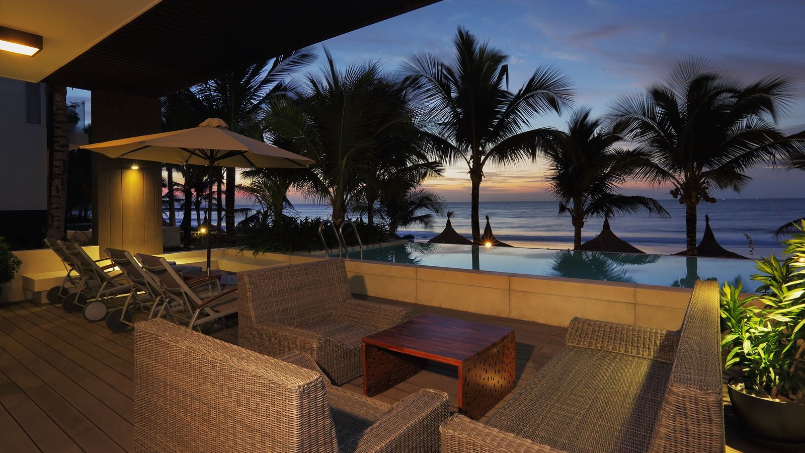 rooms-villa-ocean-front-3-bedrooms