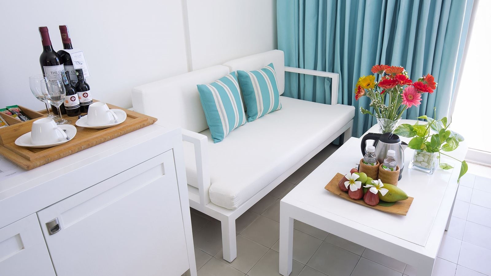 rooms-azul-garden-view-child-without-extra-bed