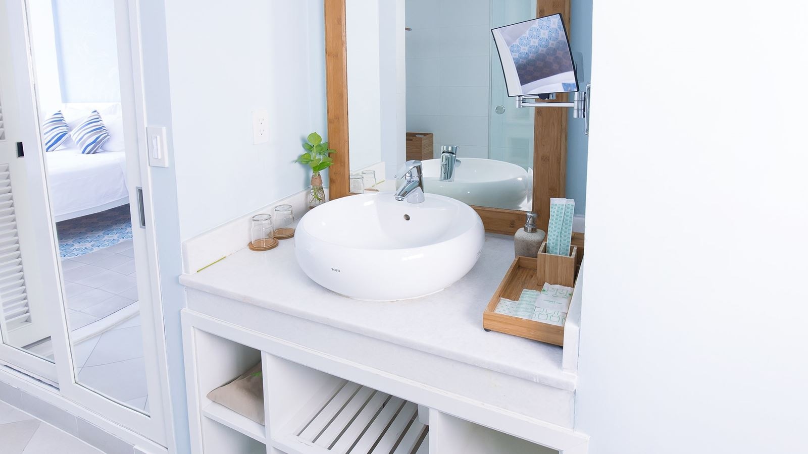 rooms-azul-pool-view-child-without-extra-bed