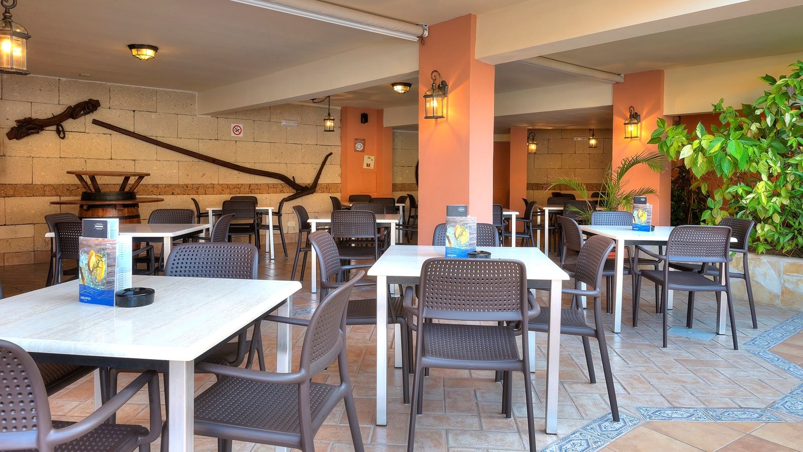 bars-pool-bar