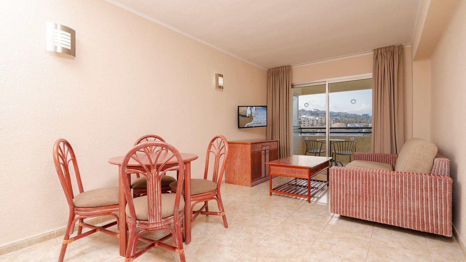rooms-apartment-2-bedroom-comfort