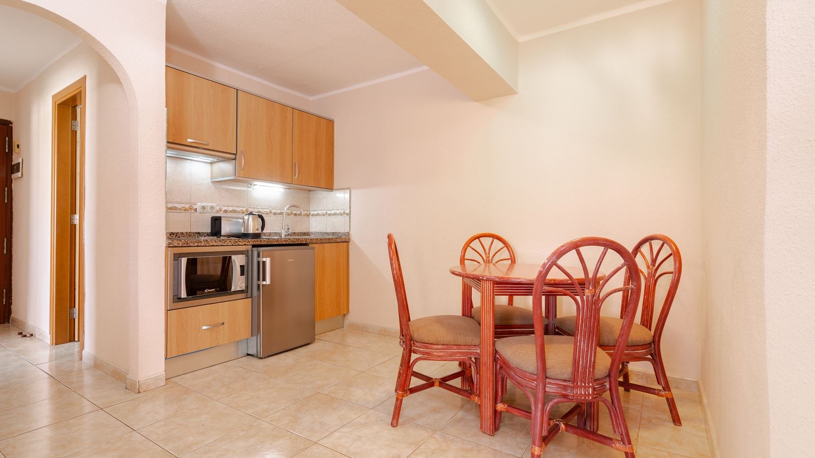 rooms-apartment-2-bedroom-comfort