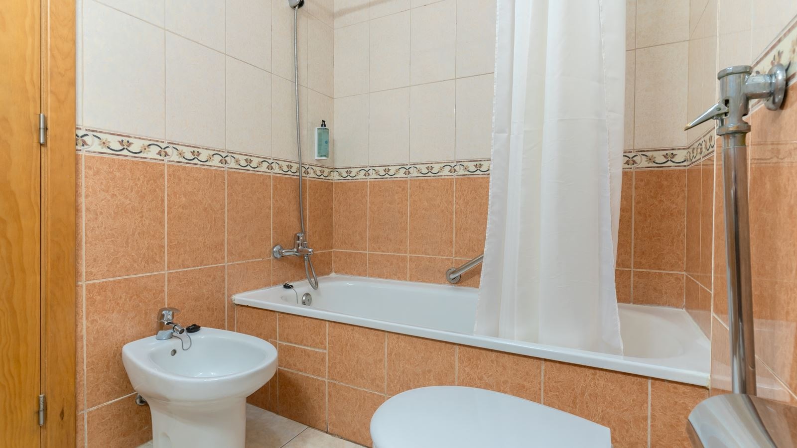 rooms-apartment-2-bedroom-comfort