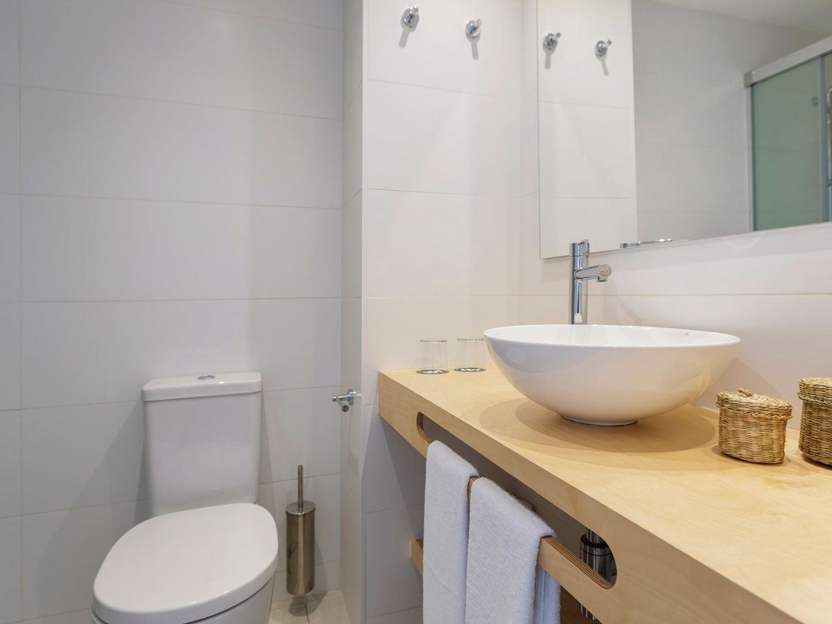 rooms-room-double-balcony-or-terrace