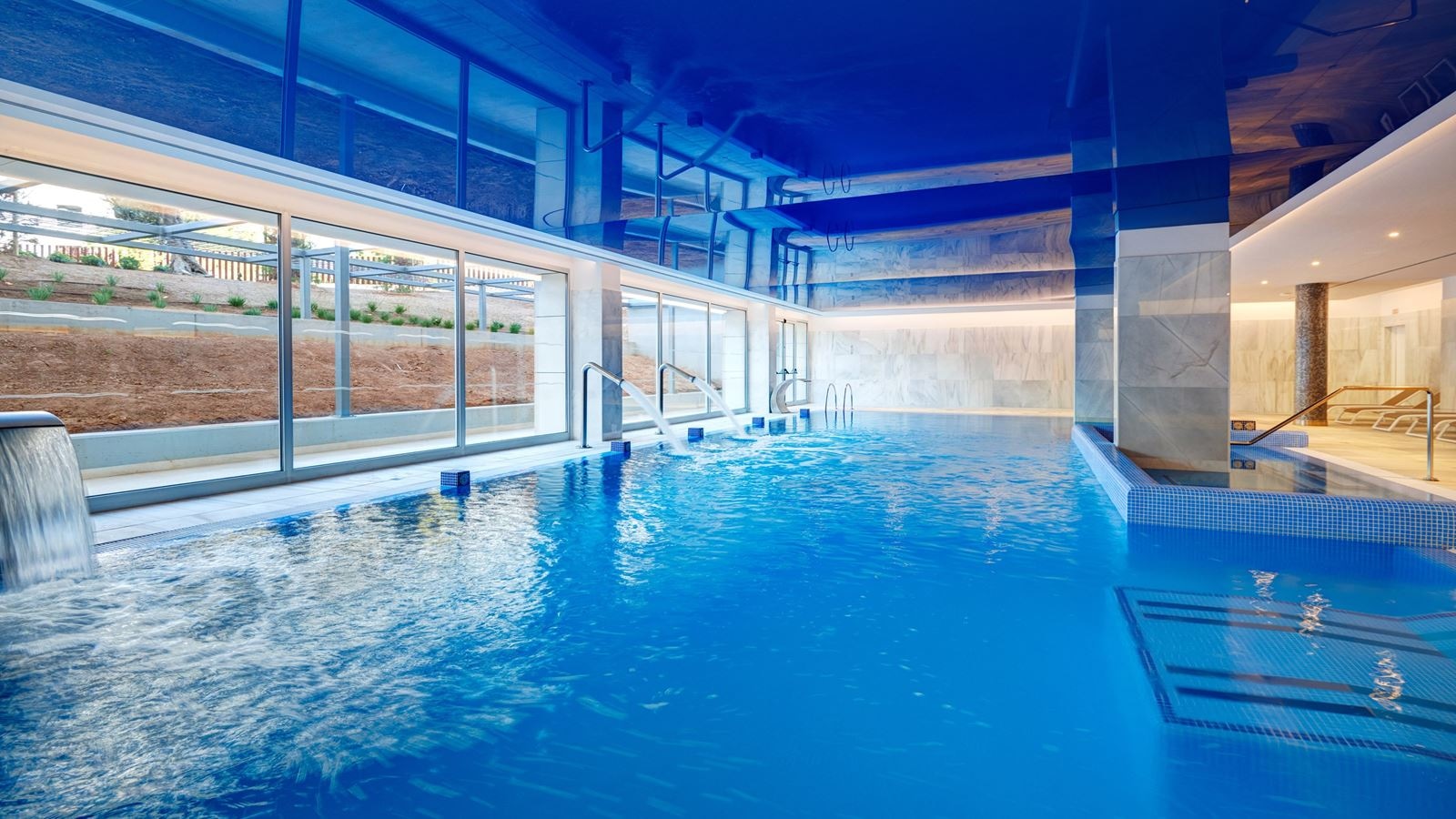 pools-indoor-pool