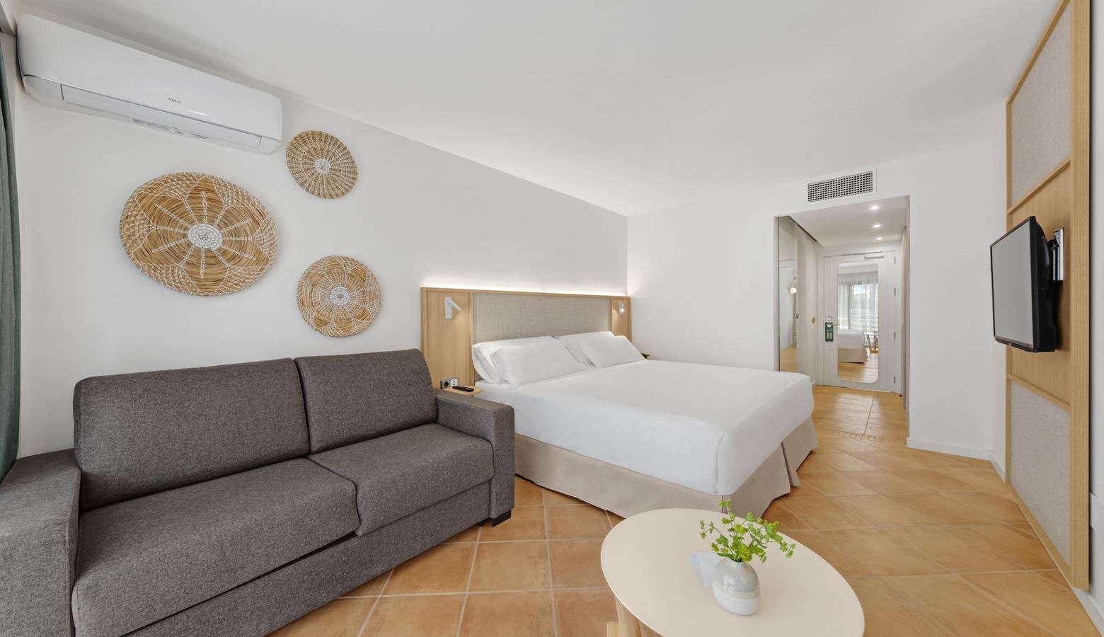 rooms-double-superior-side-sea-view