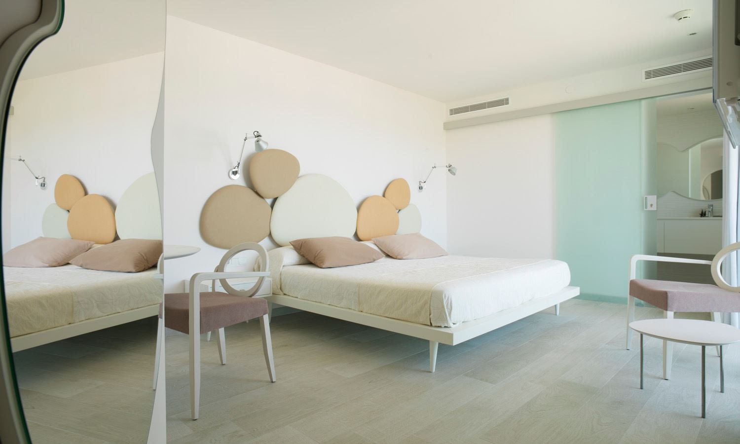 rooms-double-room-balcony