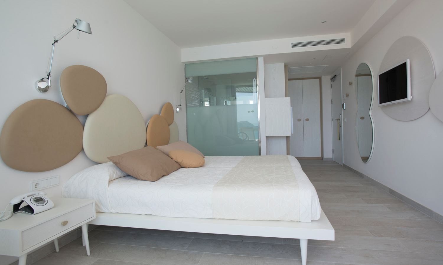 rooms-double-room-balcony