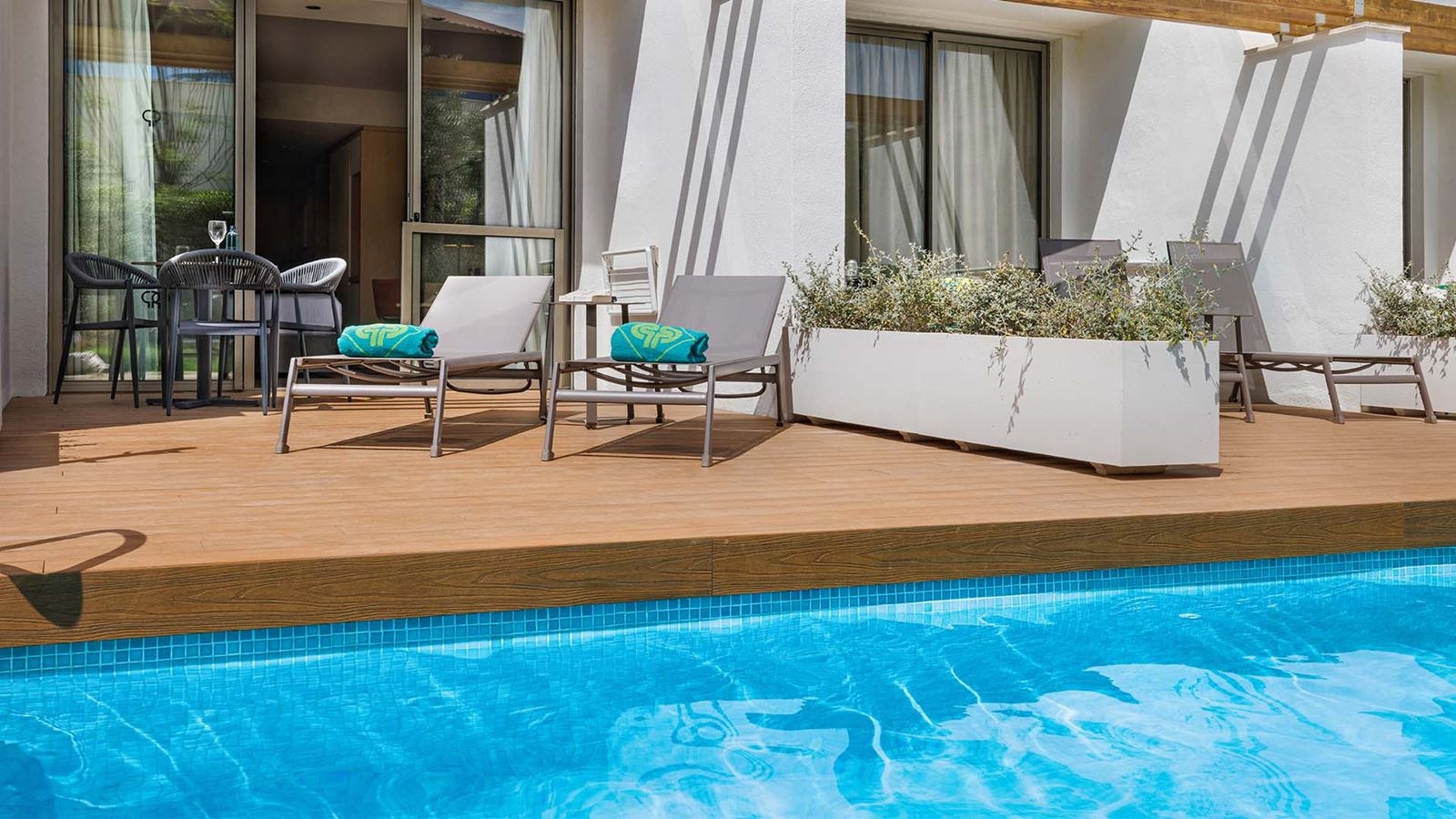 rooms-double-select-swim-up