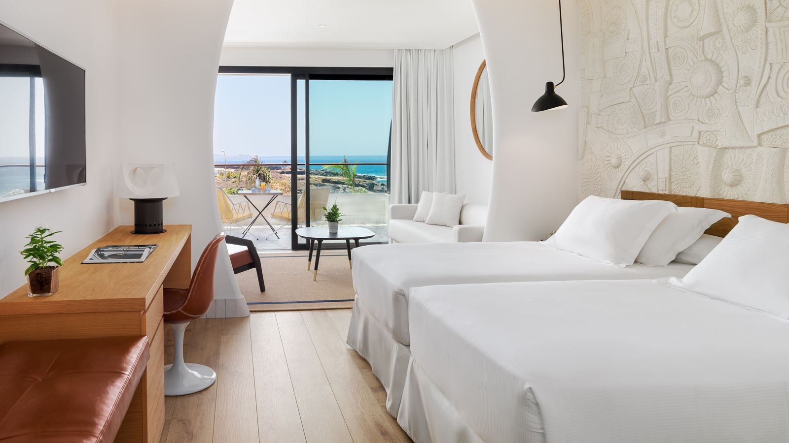 rooms-double-side-sea-view-with-balcony-or-terrace