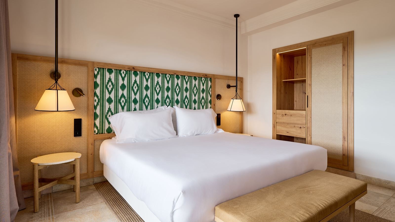 rooms-double-deluxe-1-king-bed-partial-sea-view-balcony-or-terrace