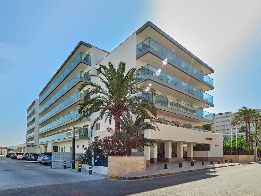 general-main-building