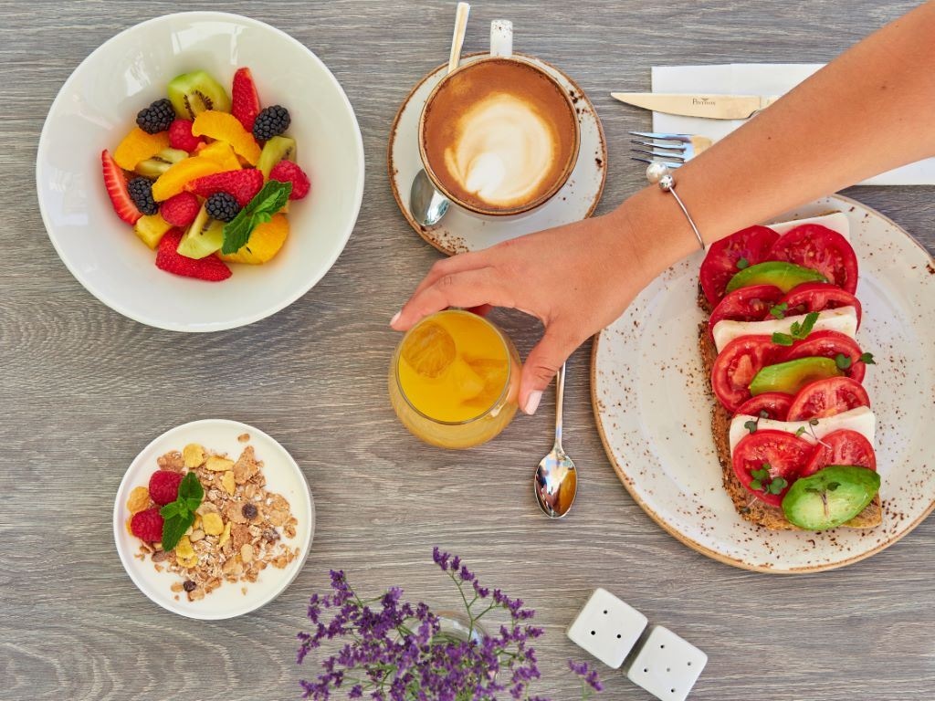 restaurants-restaurant