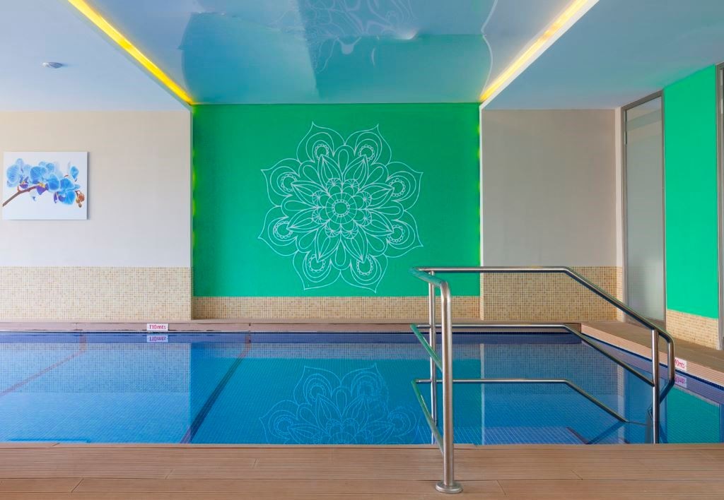 pools-indoor-pool