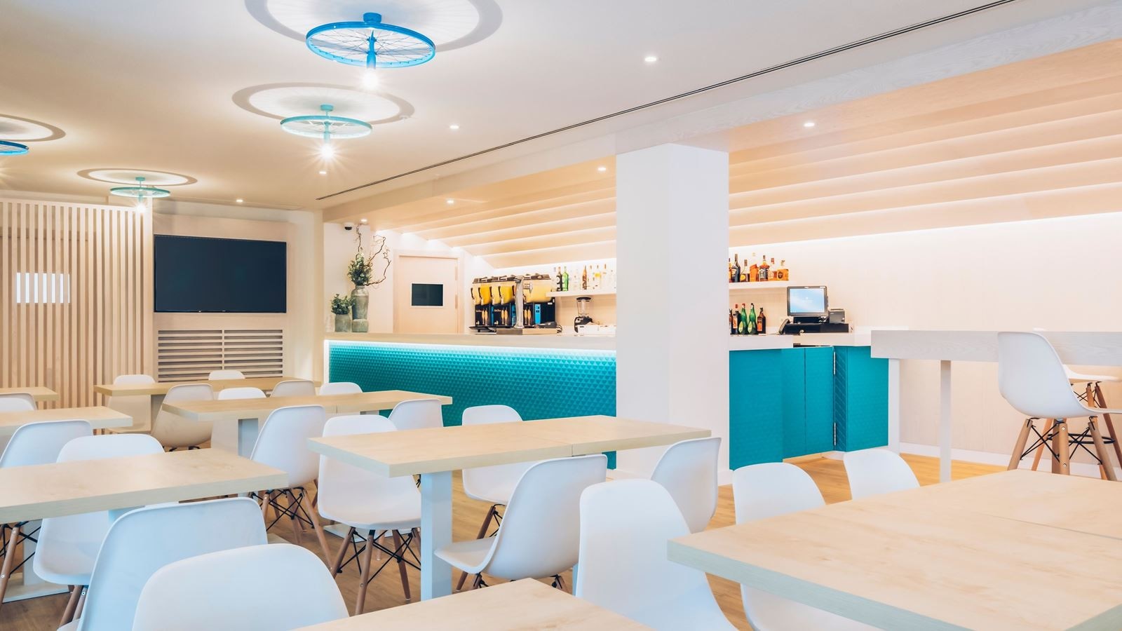 restaurants-main-restaurant
