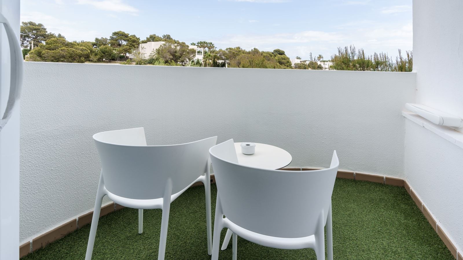 rooms-my-favorite-club-double-frontal-sea-view-balcony