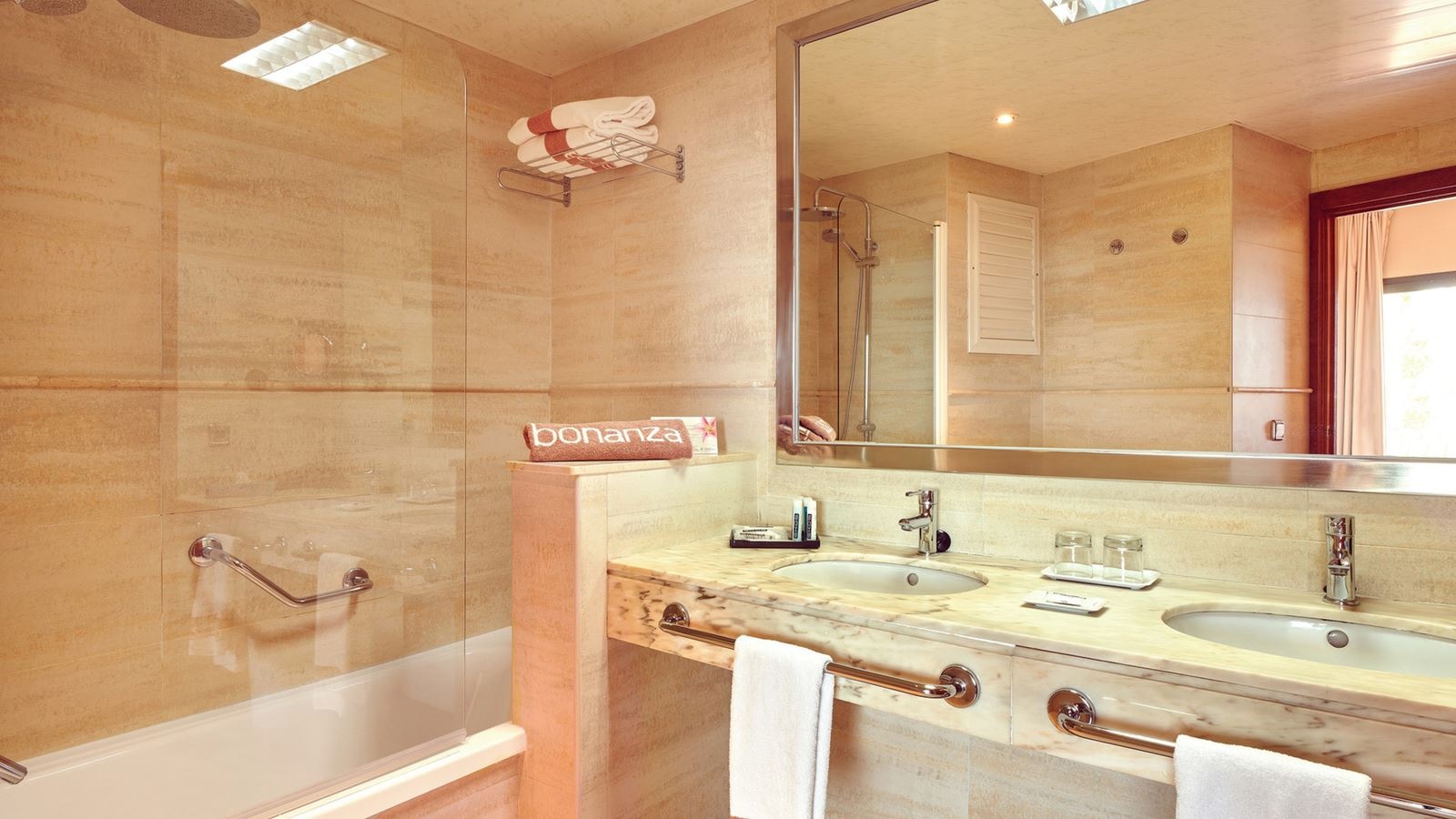 rooms-room-double-balcony-or-terrace