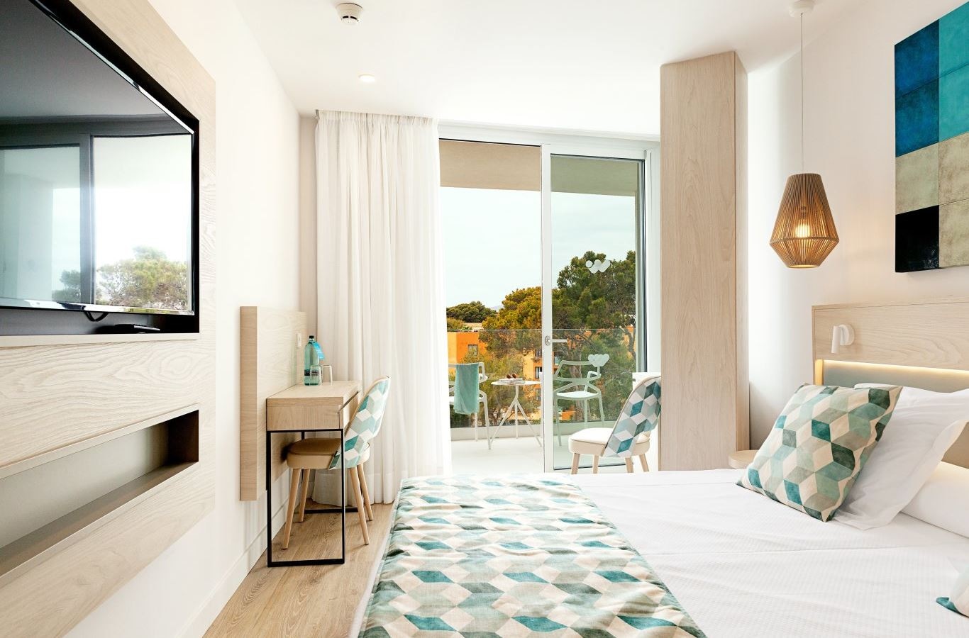 rooms-double-balcony-or-terrace