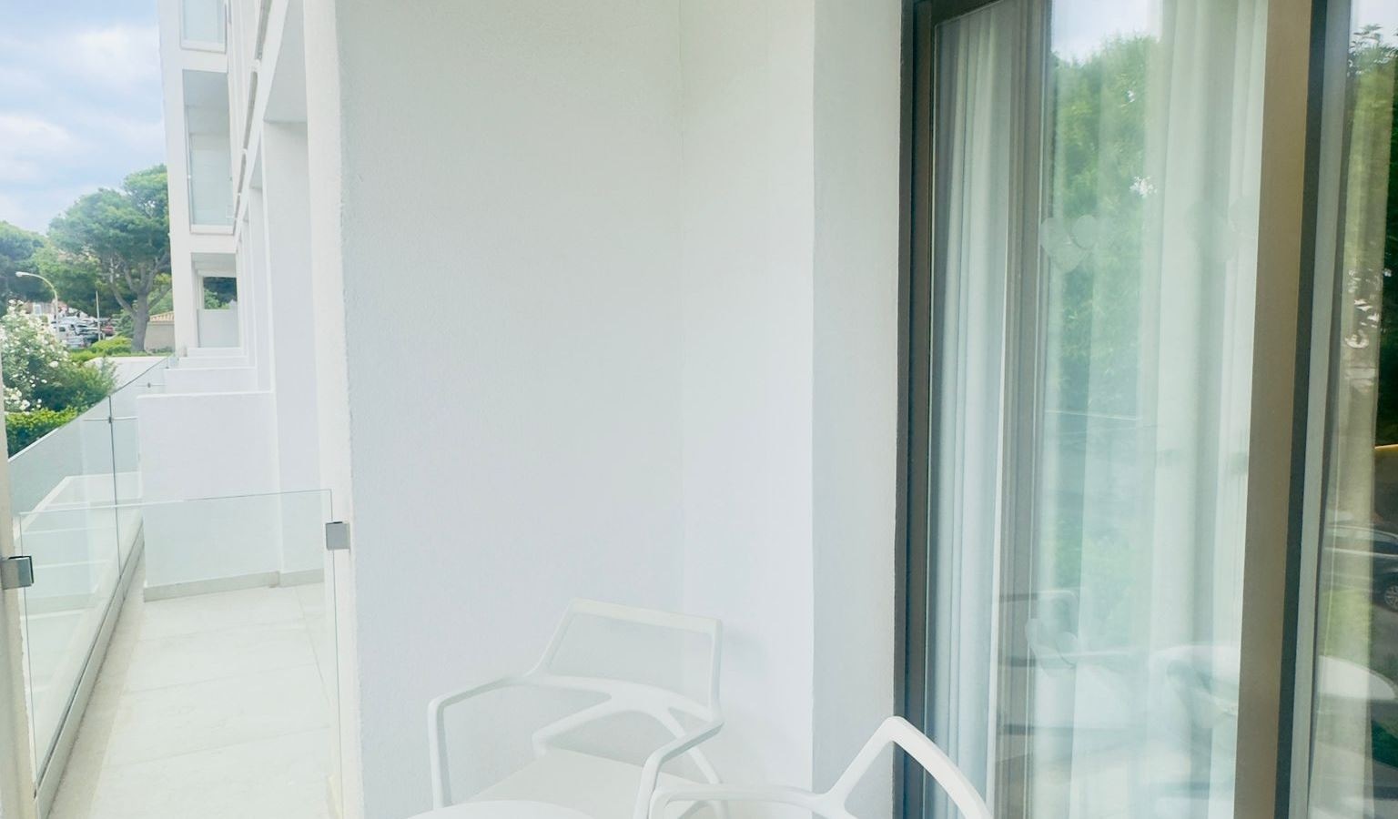 rooms-individual-with-balcony