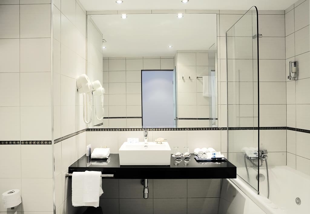 rooms-standard-room-balcony-or-terrace