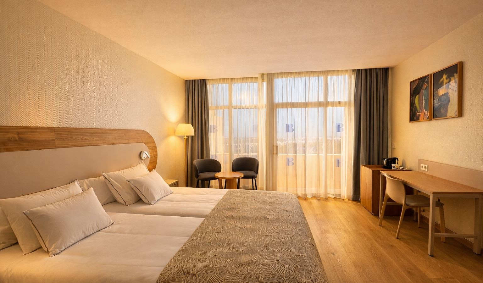 rooms-superior-room-with-balcony-or-terrace