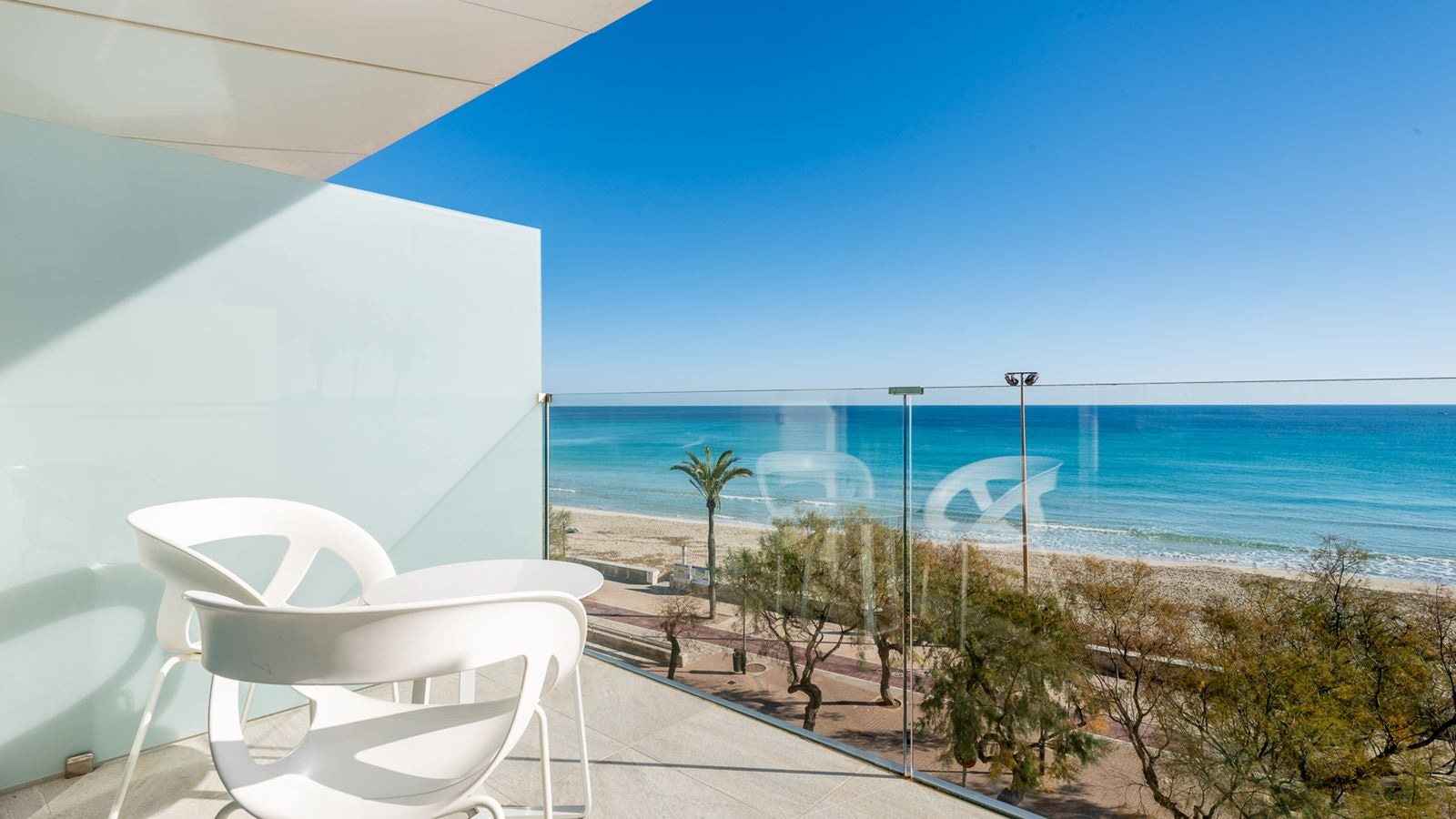 rooms-double-sea-view-room