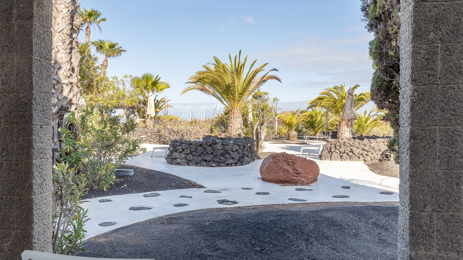 rooms-double-room-garden-view-dblgv