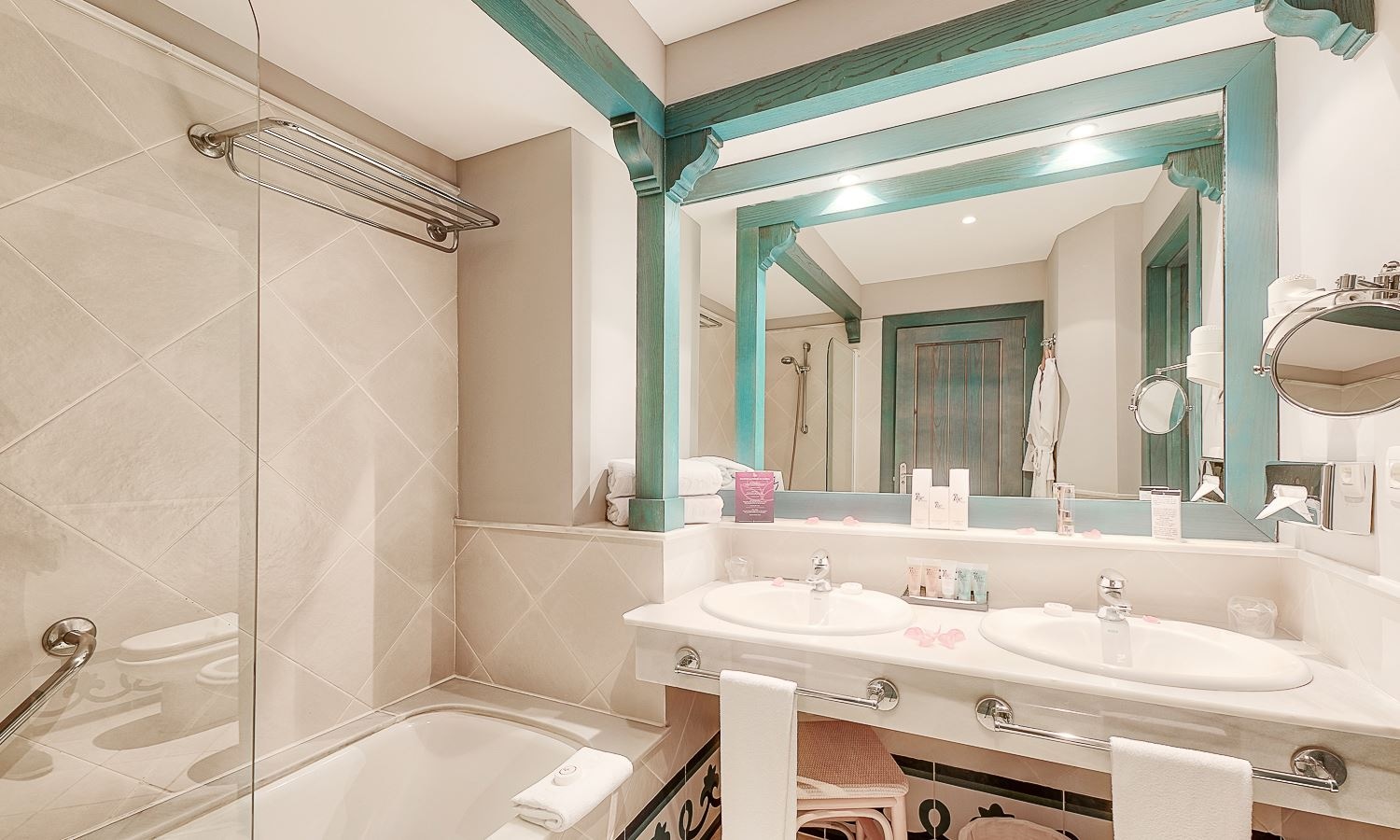 rooms-double-room-sea-view-dbl-sv