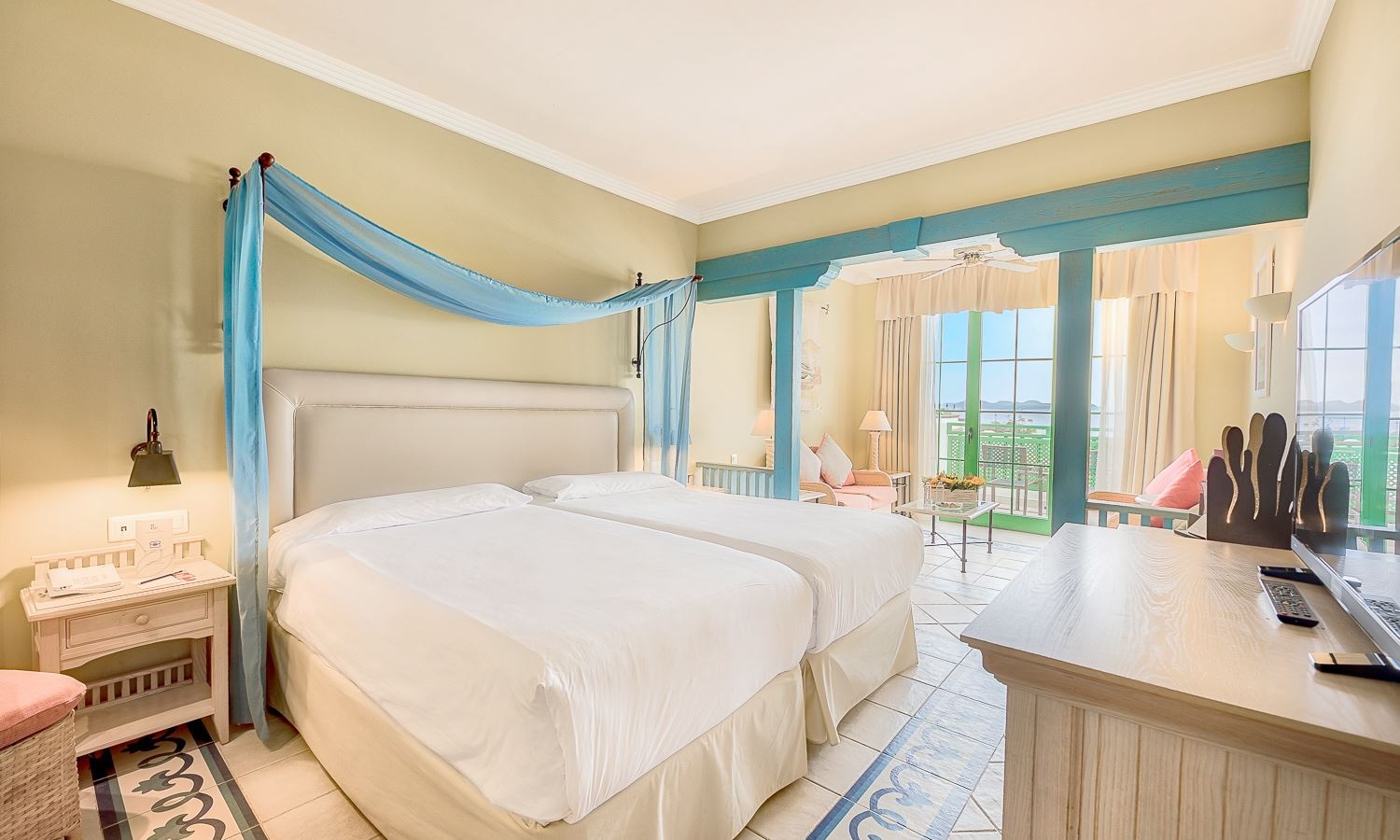 rooms-double-room-sea-view-dbl-sv