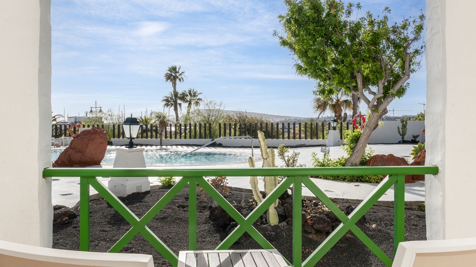 rooms-double-room-pool-view-dbl-pv