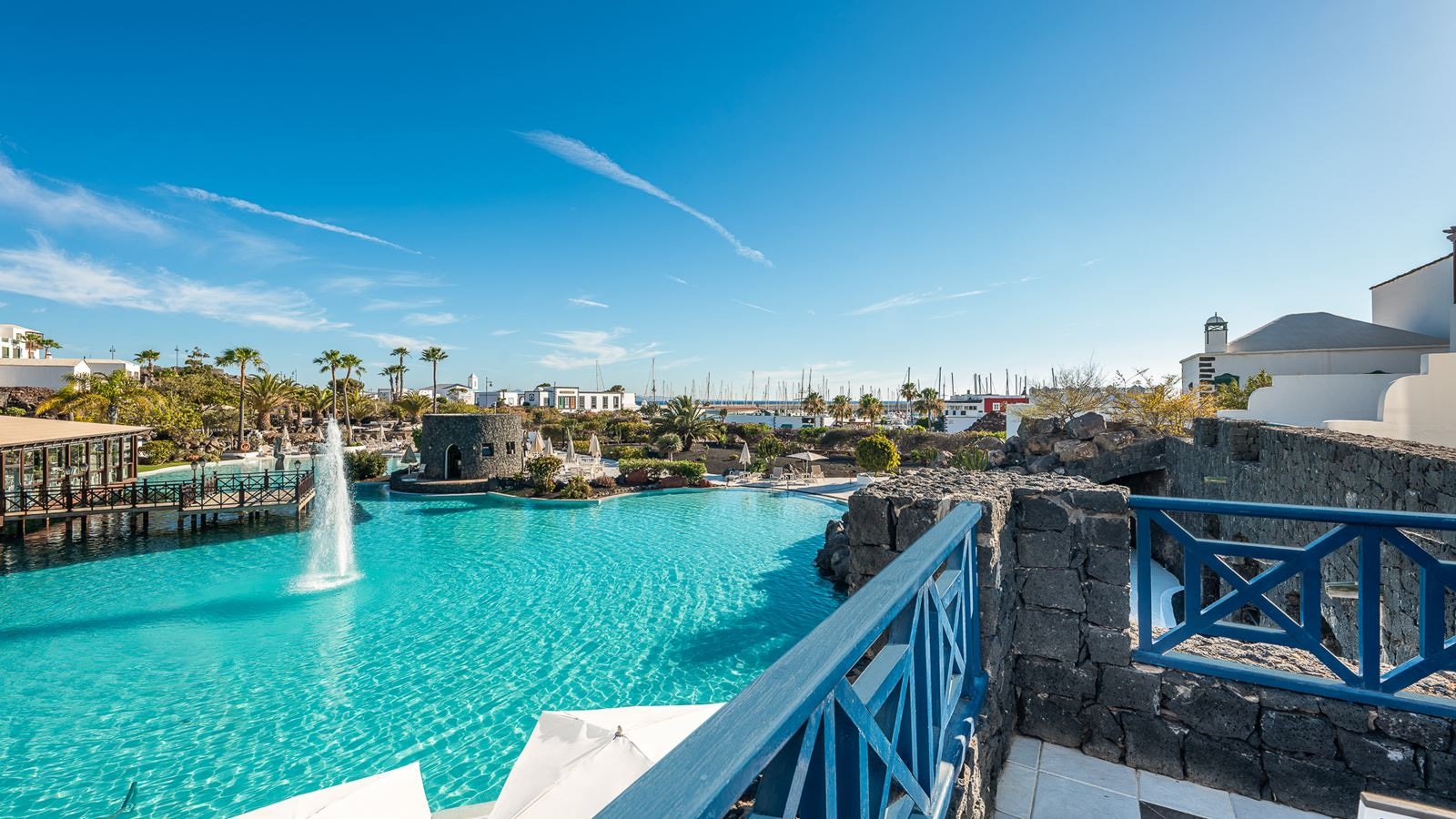 rooms-double-room-pool-view-dbl-pv