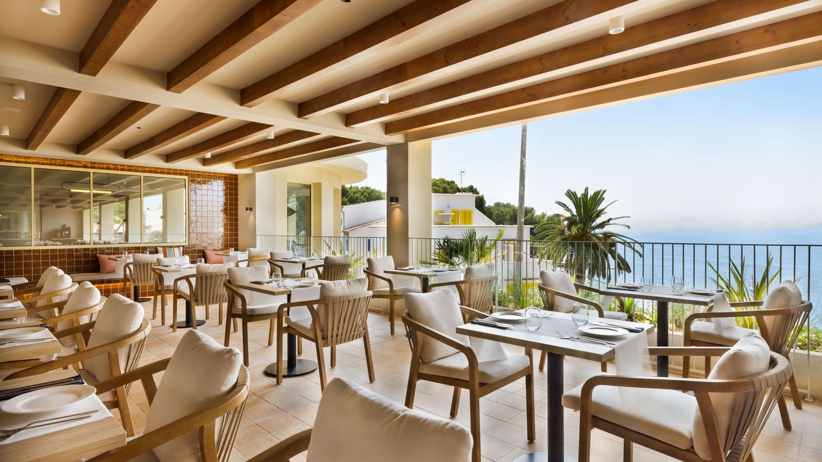 restaurants-inmood-buffet-restaurant