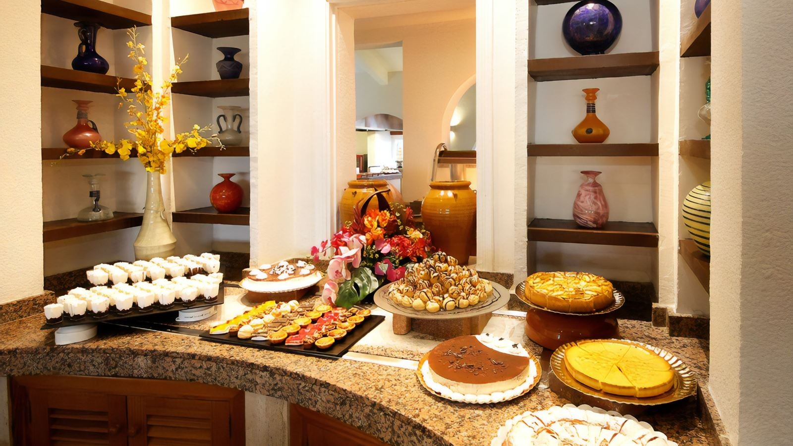 restaurants-main-restaurant