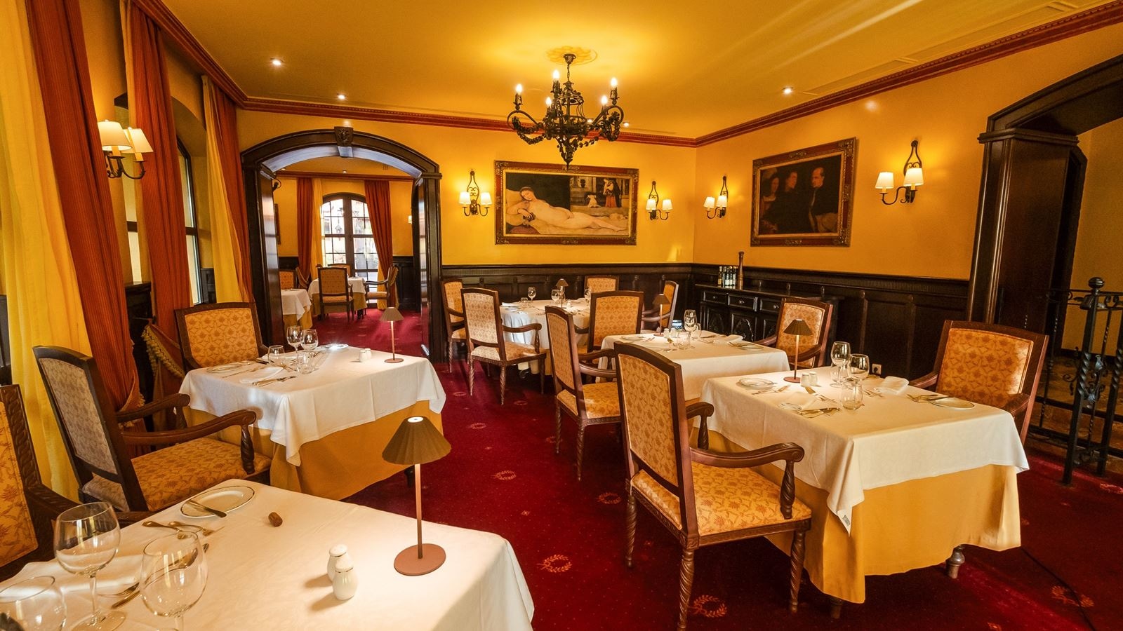 restaurants-restaurants