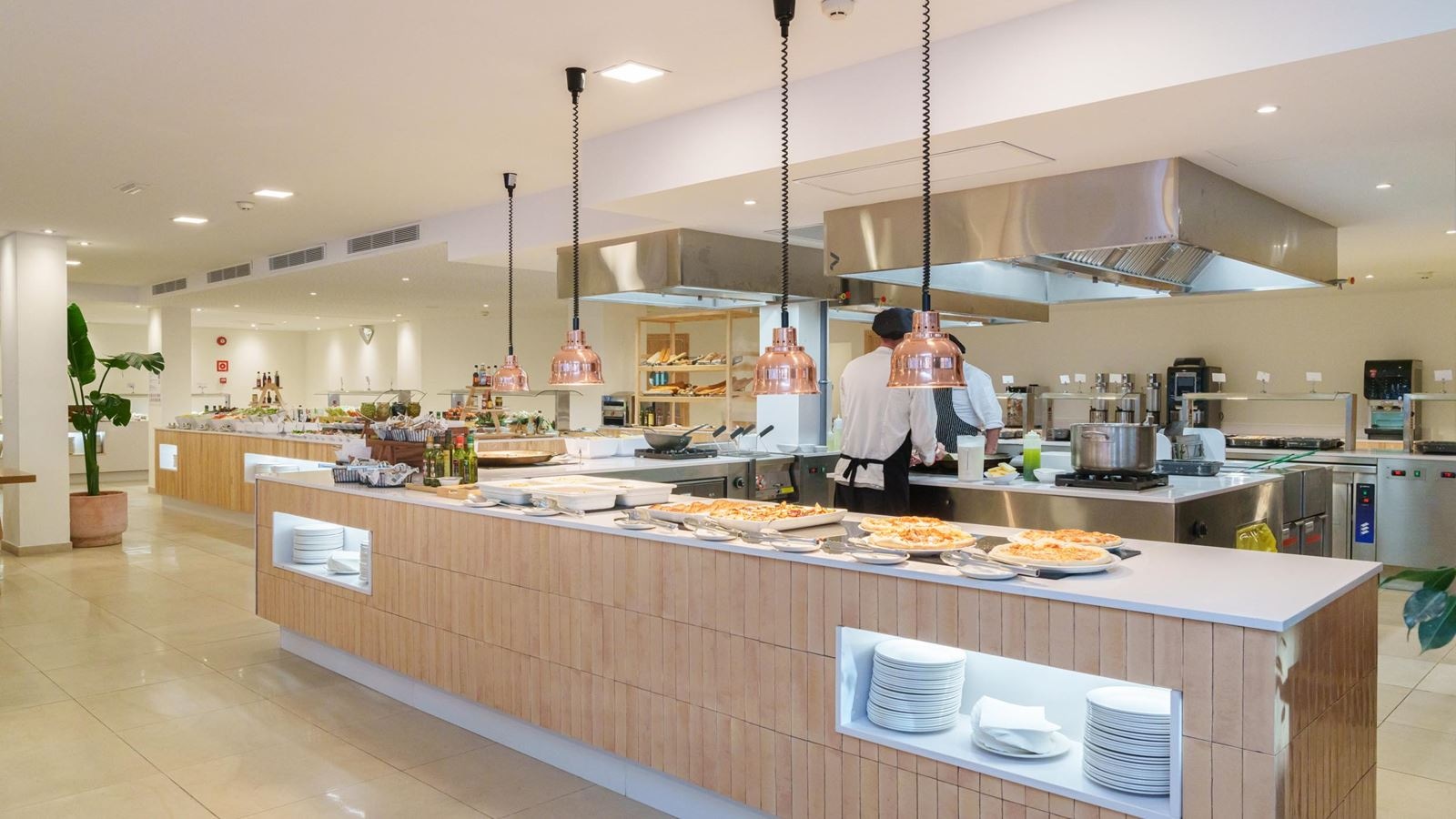 restaurants-dining-room