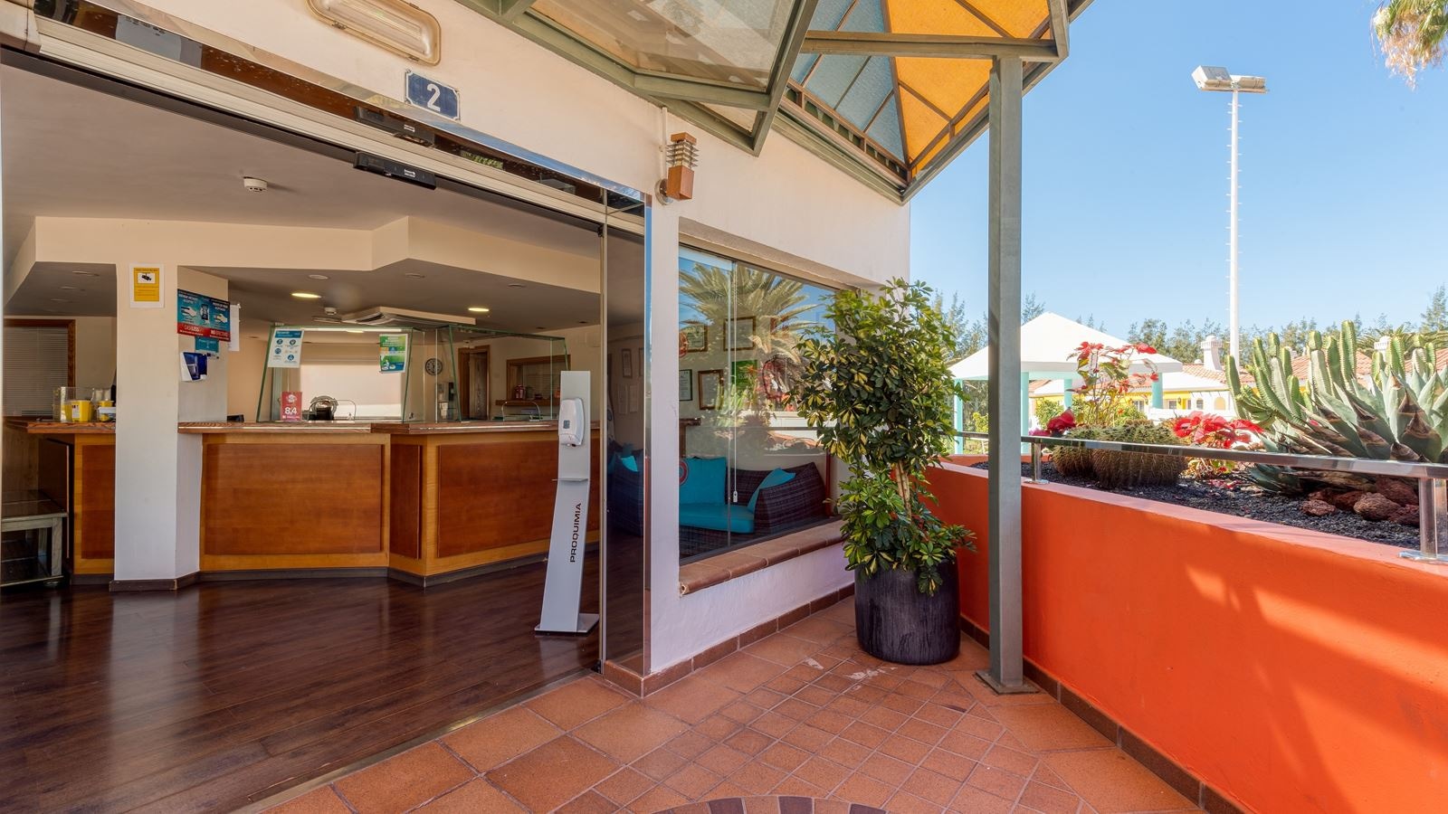 general-main-building