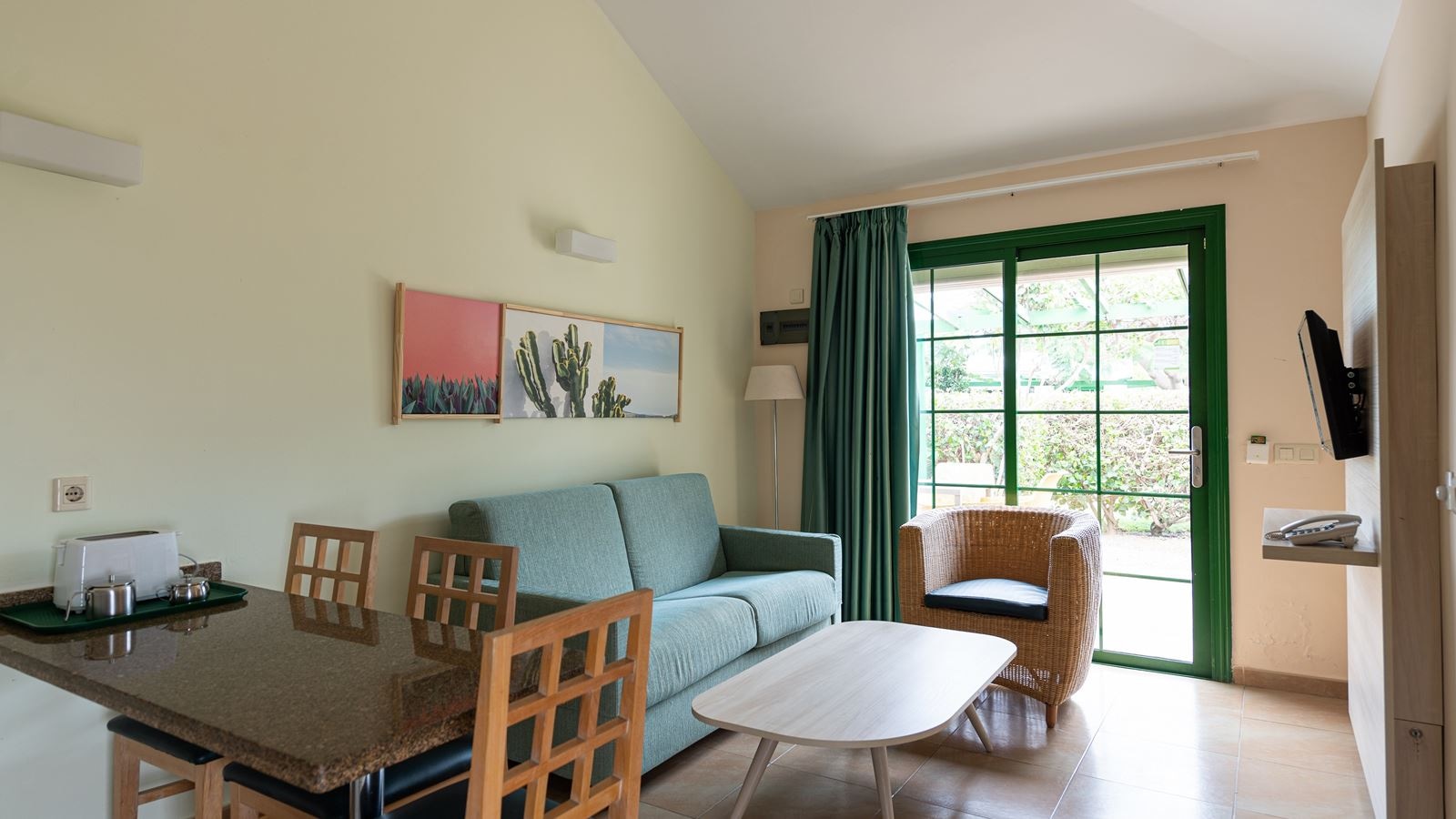 rooms-one-bedroom-bungalow-with-terrace