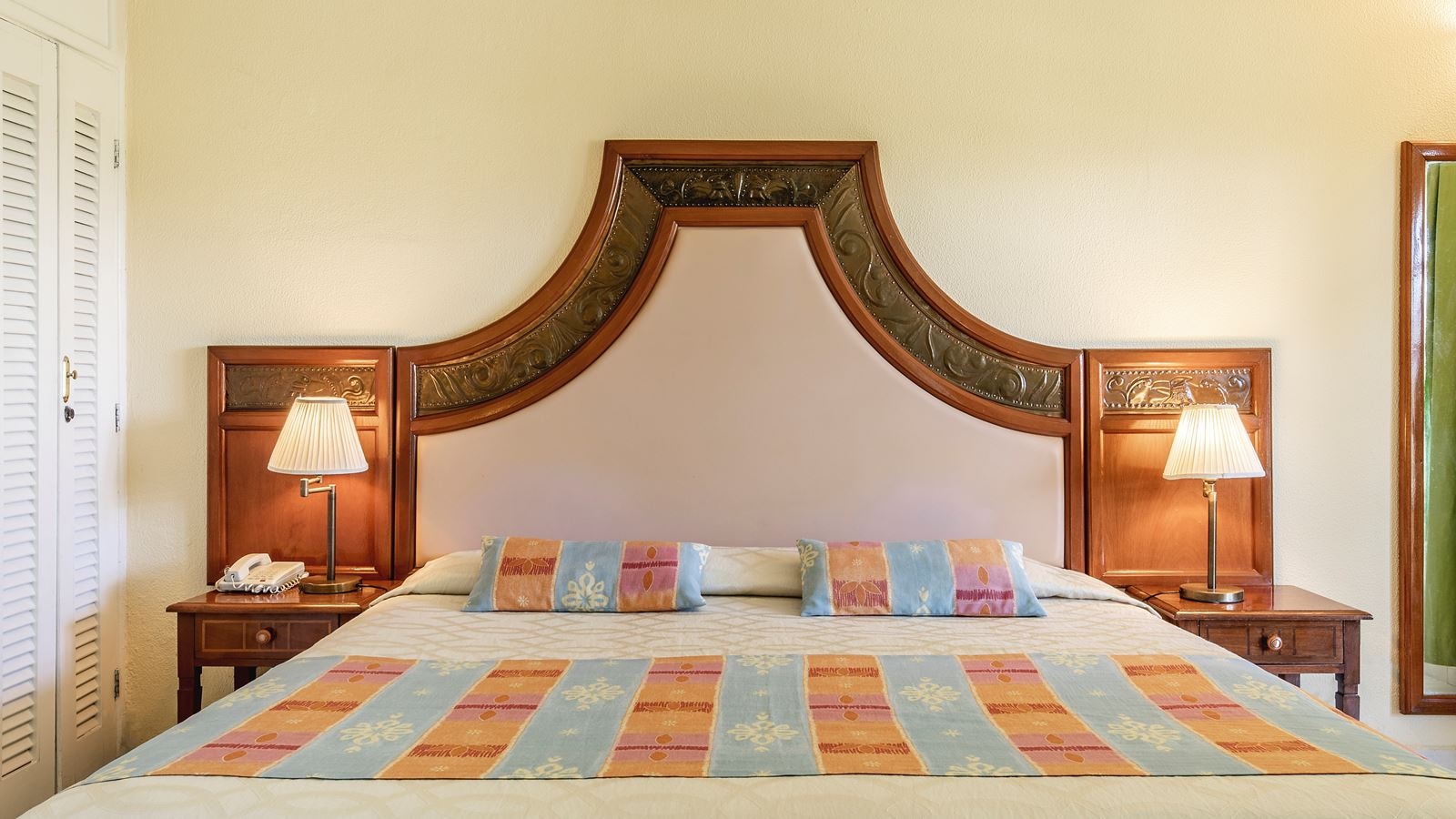 rooms-suite-ocean-view