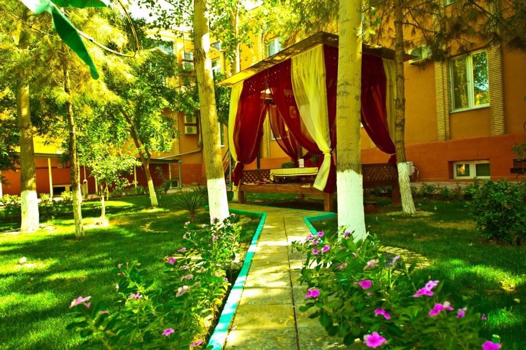 general-main-building