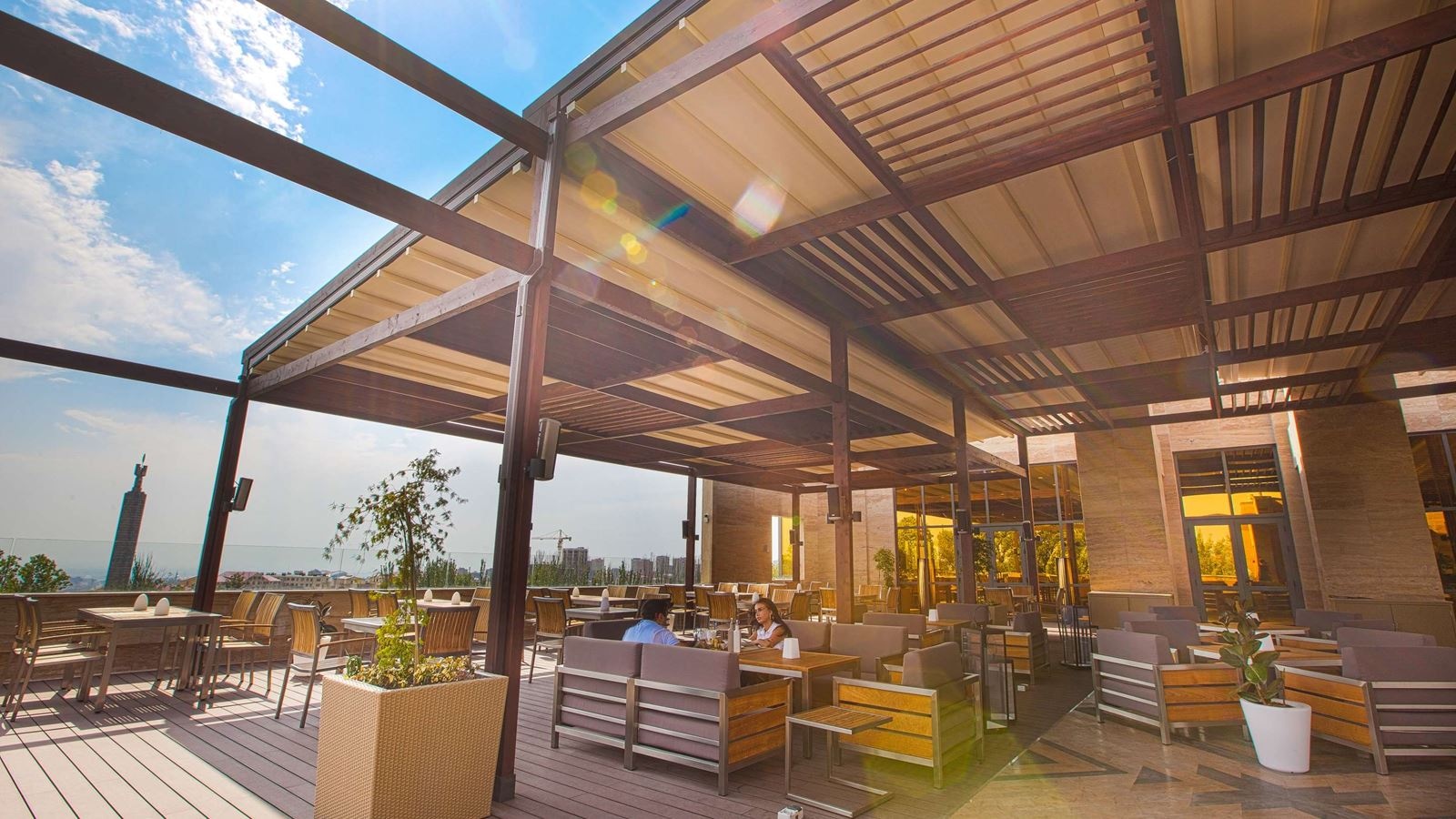 restaurants-барресторан-на-крыshе-adastra