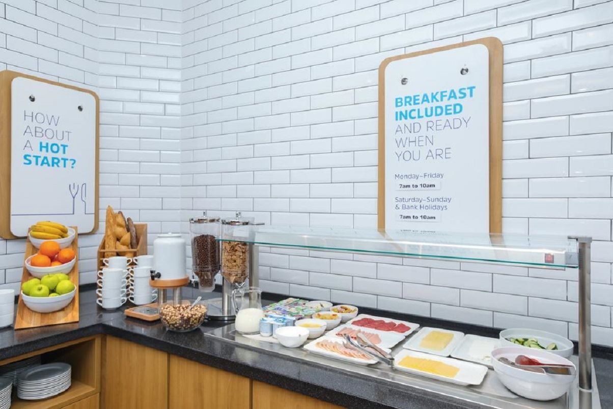 restaurants-express-café-and-bar