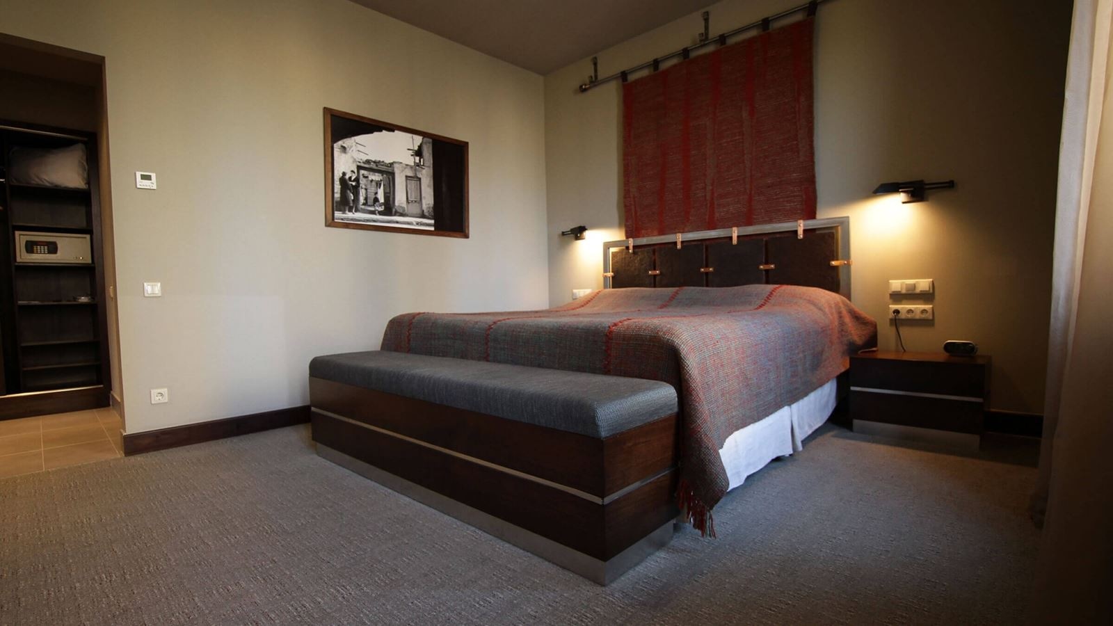 rooms-executive-suite