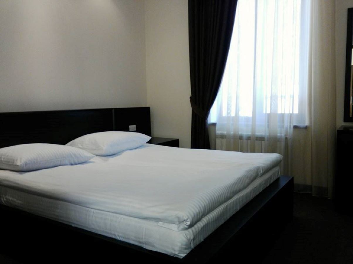 rooms-deluxe-2-pax