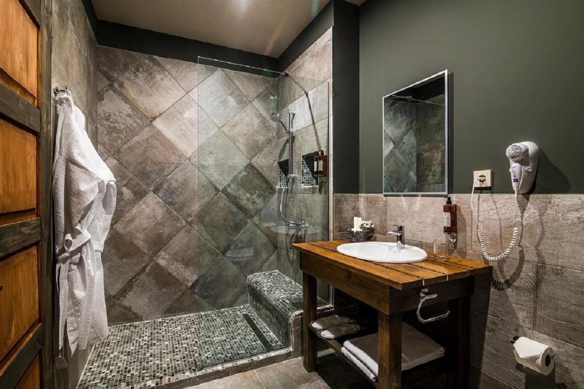 rooms-superior-with-balcony-dbl