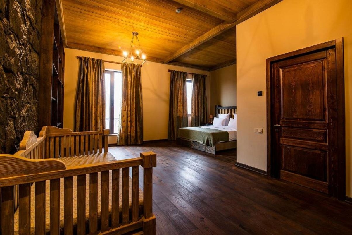 rooms-superior-with-balcony-dbl