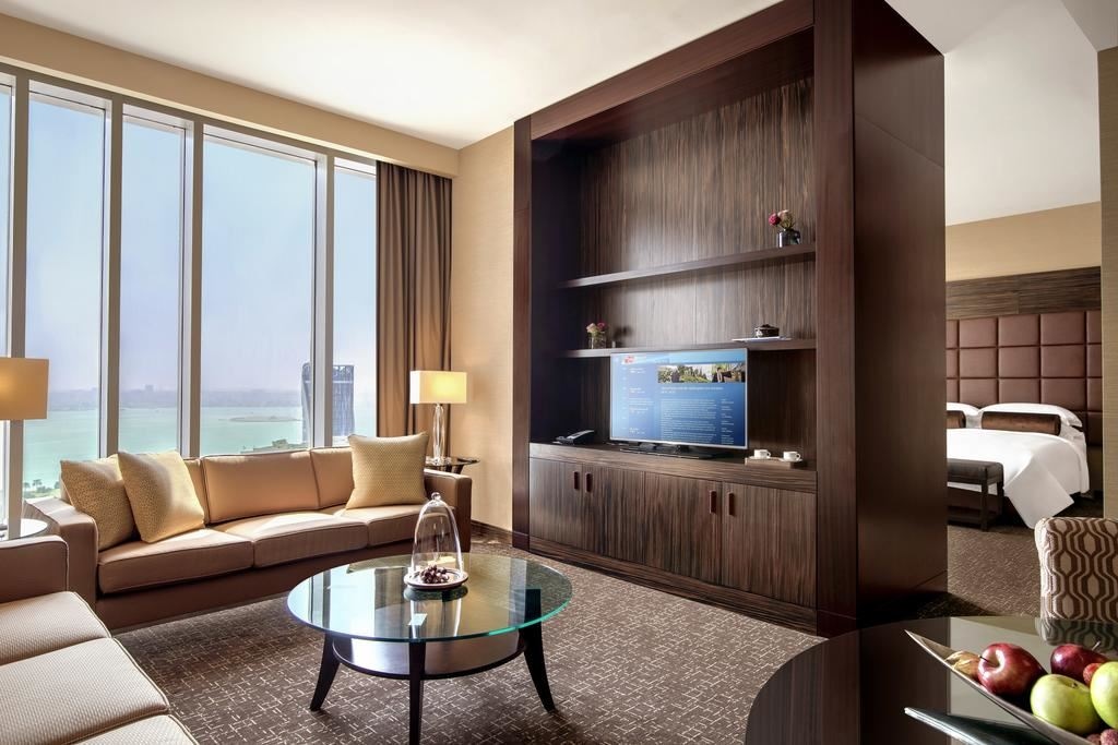 rooms-club-rotana-suite