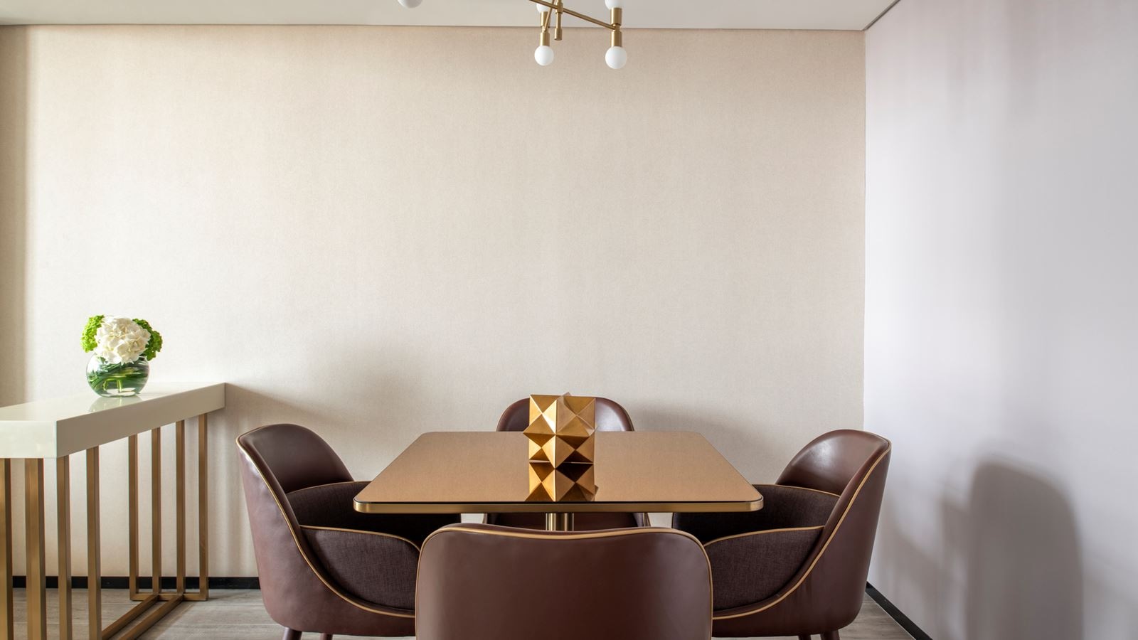 rooms-two-bedroom-family-suite