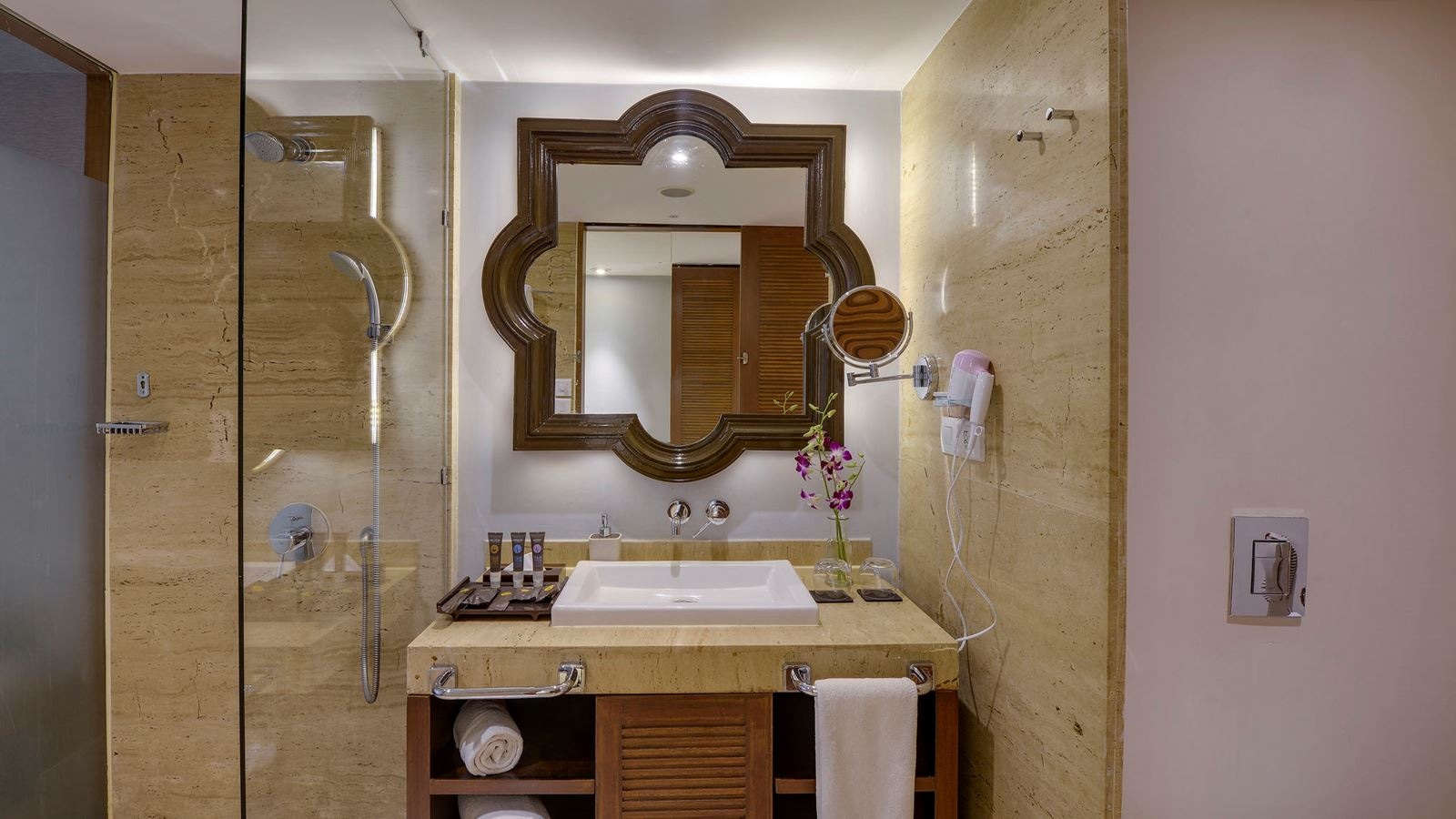 rooms-tranquility-room