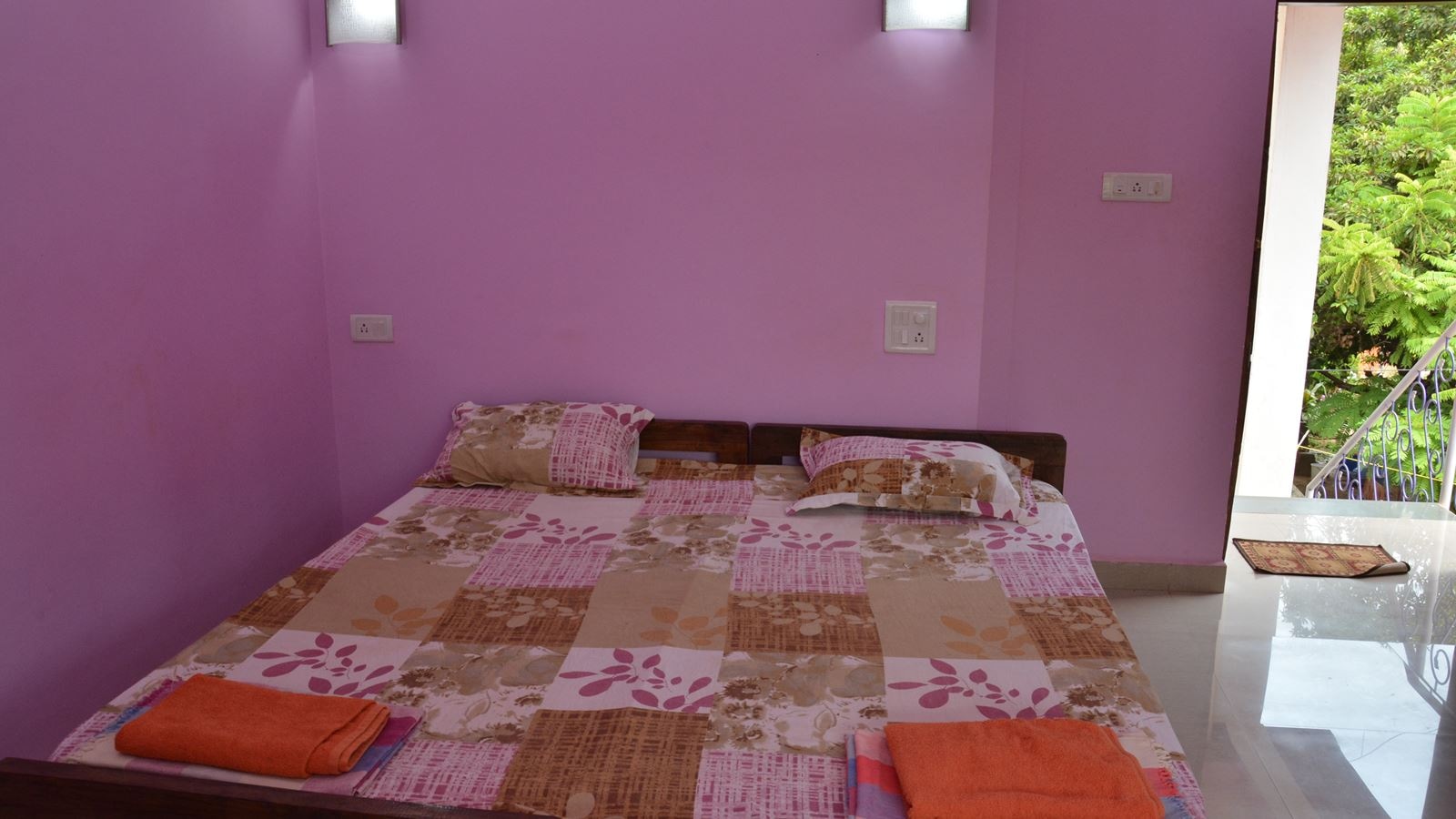 rooms-standard-non--ac-room