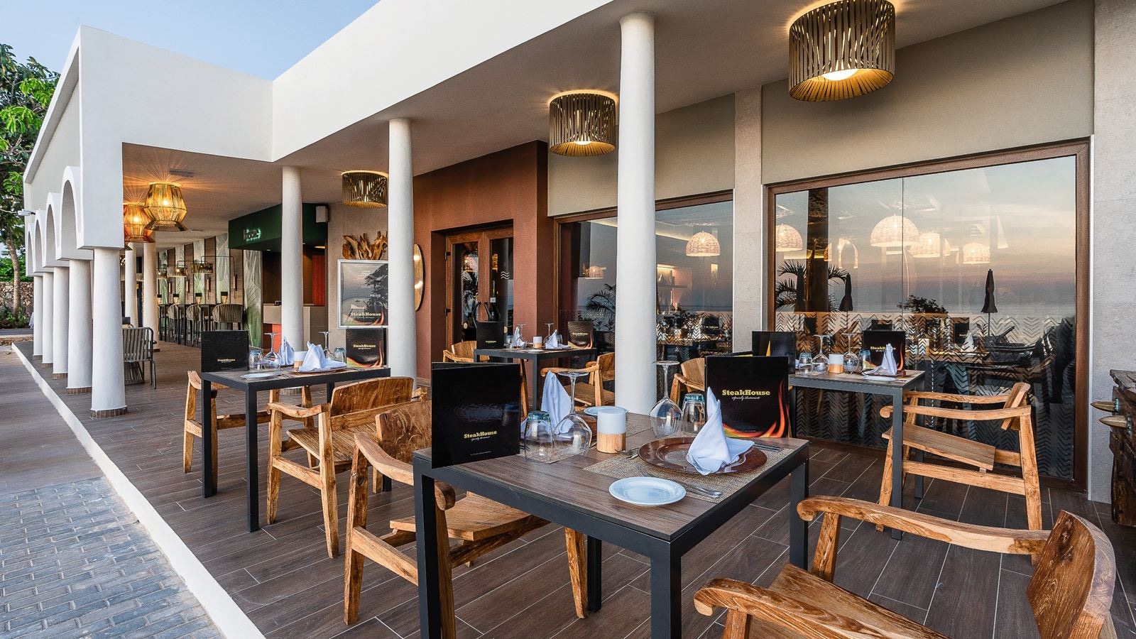 restaurants-beef-steak-house